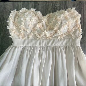 Pop Up Sale!

surprise pop up sale NOW at 12:00 am!!! May 1.